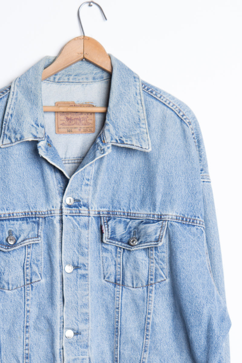 Vintage Denim Jacket 322
