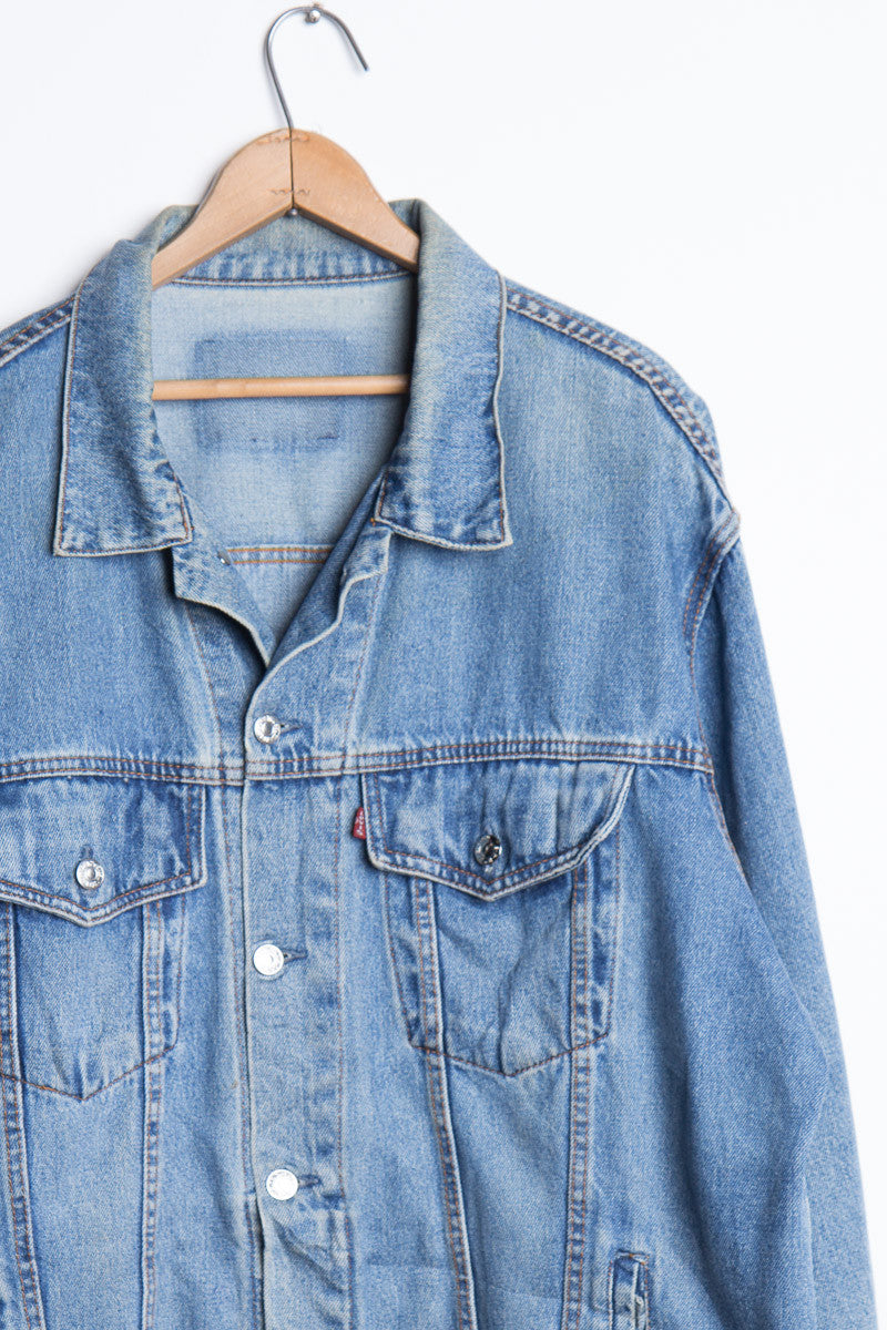 Vintage Denim Jacket 329