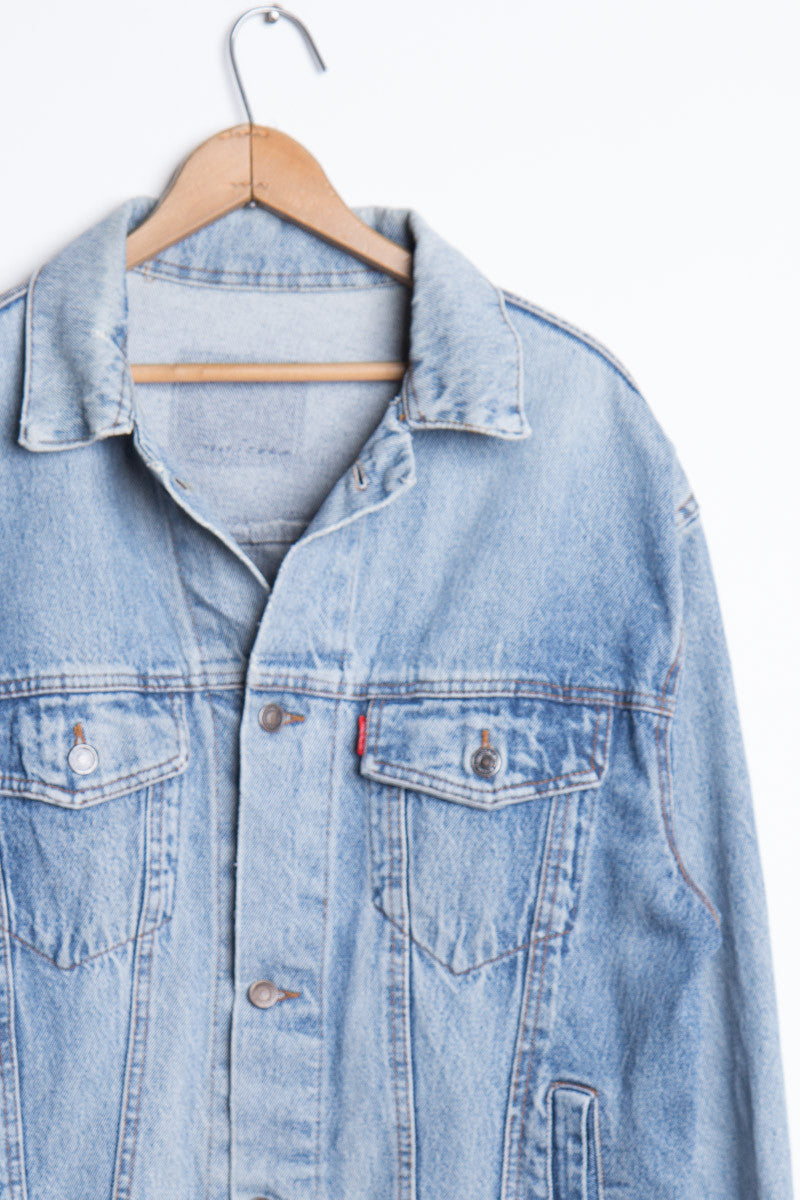 Vintage Denim Jacket 330