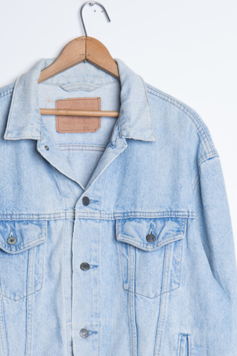 Vintage Denim Jacket 332