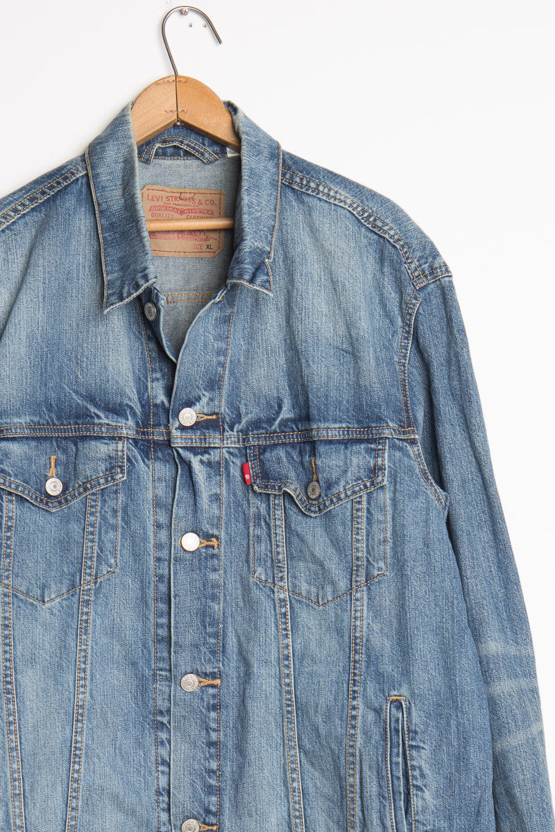 Vintage Denim Jacket 378