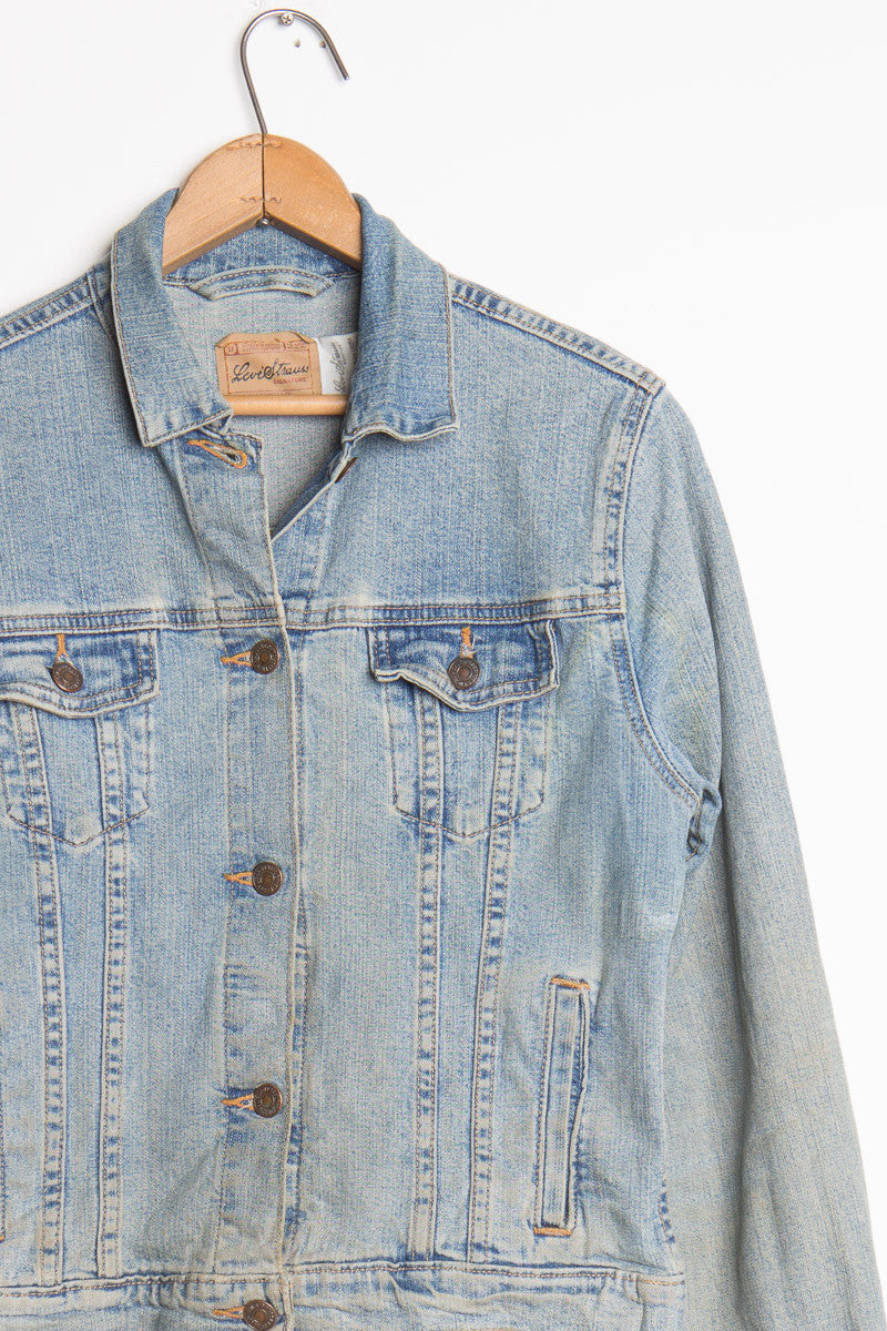 Vintage Denim Jacket 387