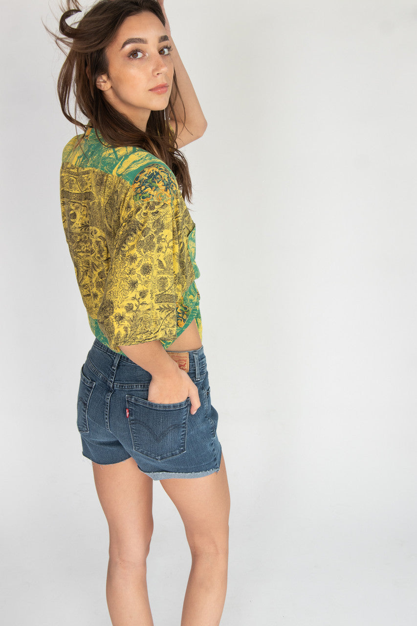 Vintage South Asian Graphic Button Up Shirt (1980s)