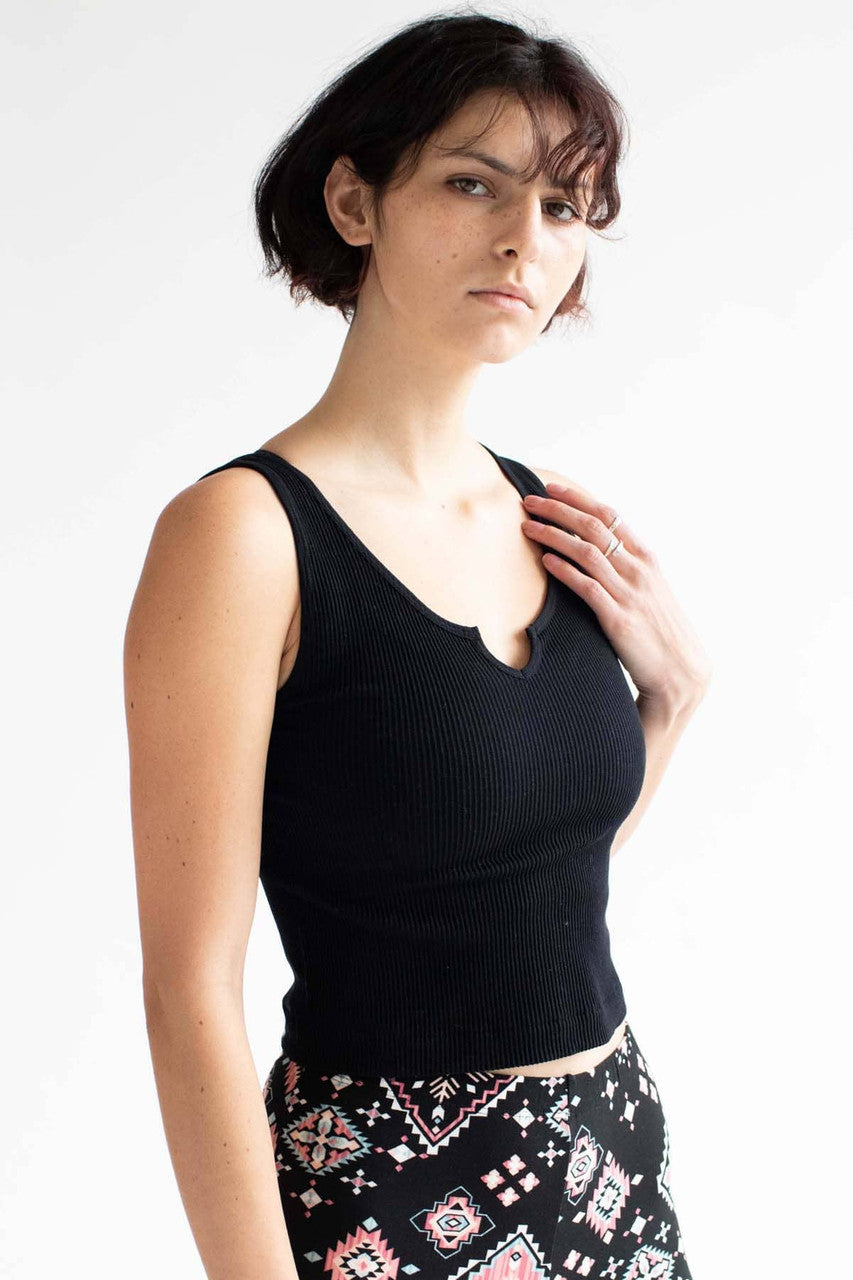 Black Notched Neck Seamless Ribbed Tank