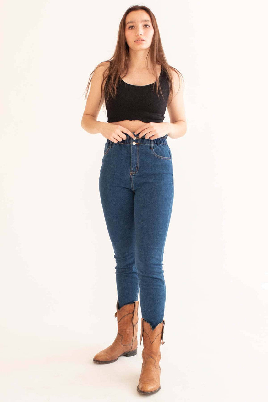 Black Seamless Ruffle Crop Tank