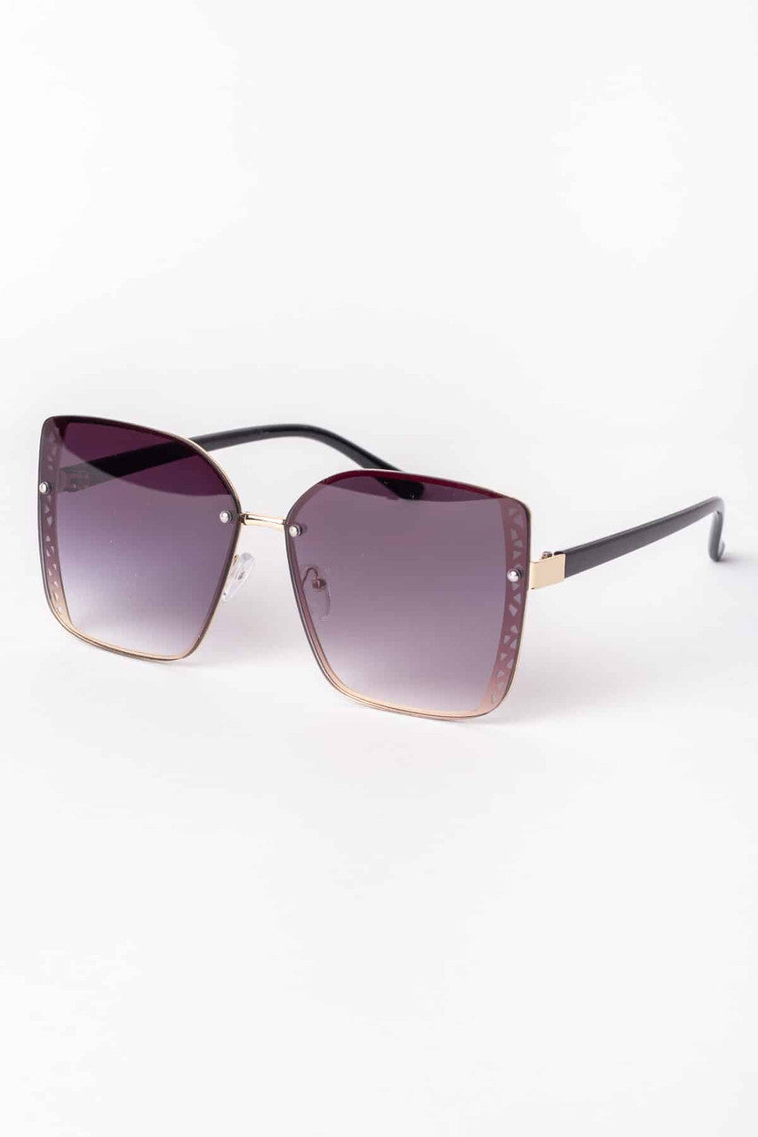Cut Out Side Detail Sunglasses