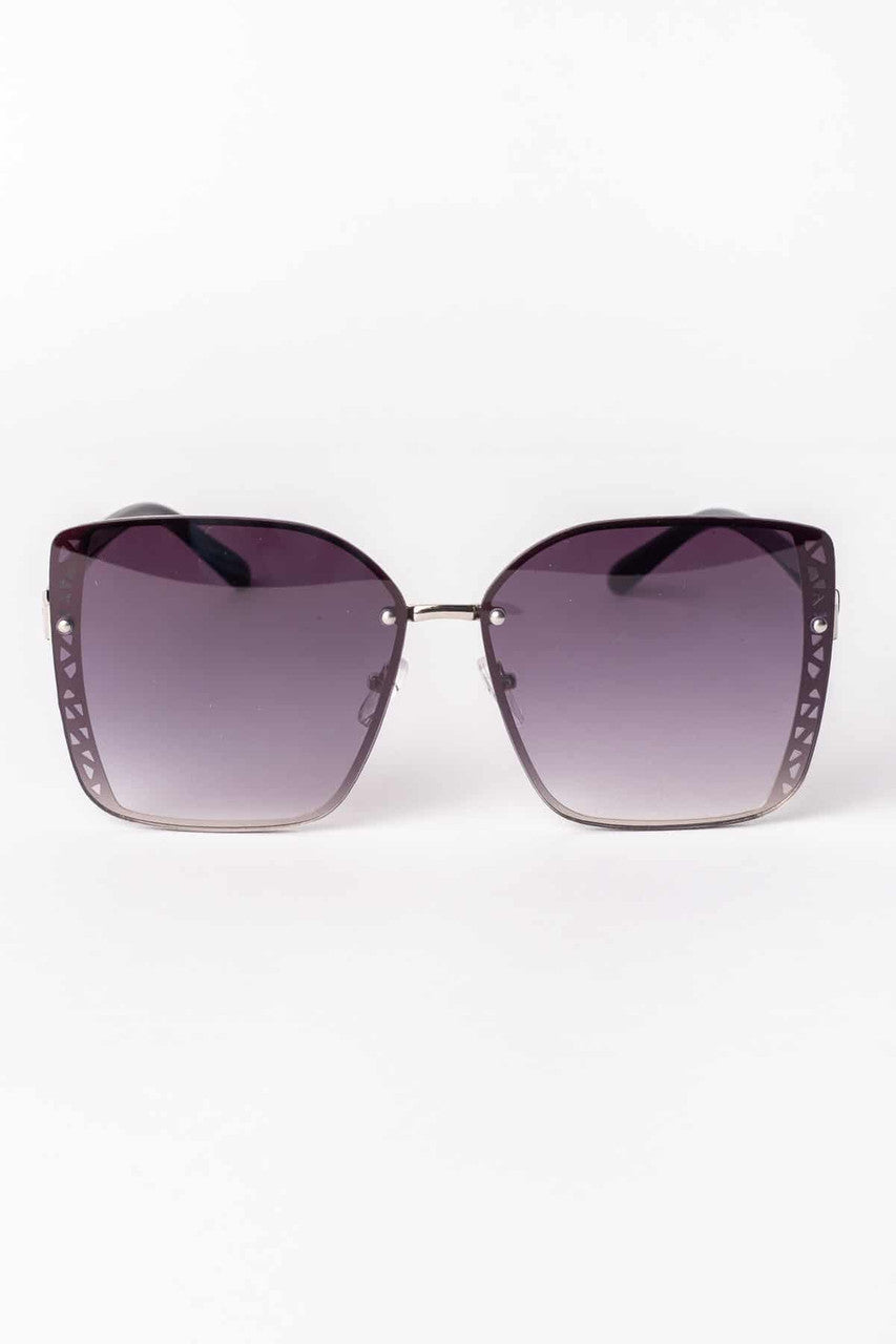 Cut Out Side Detail Sunglasses