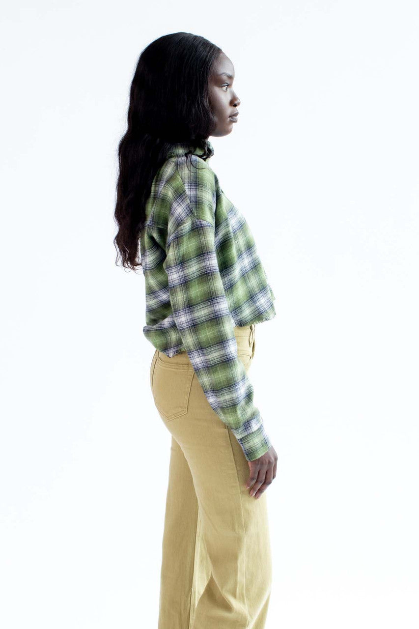 Green Raw Edge Crop Flannel