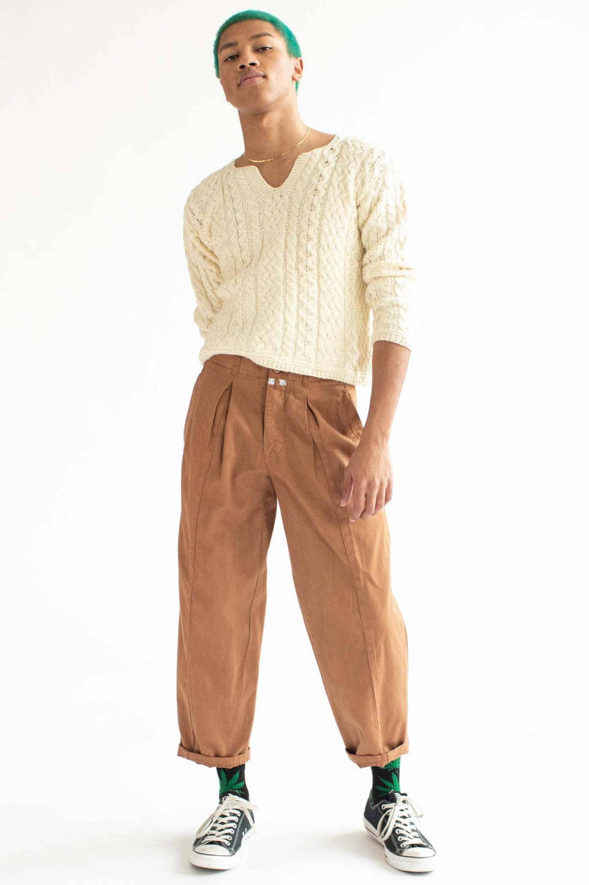 Khaki Girbaud Pleated Pants (sz. 28)