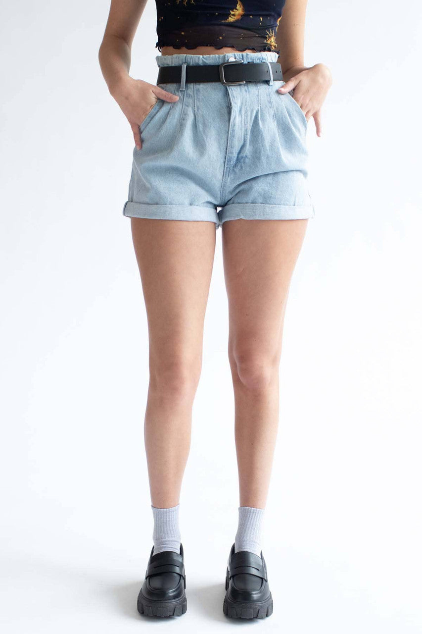 Light Wash High Waisted Pleated Denim Shorts