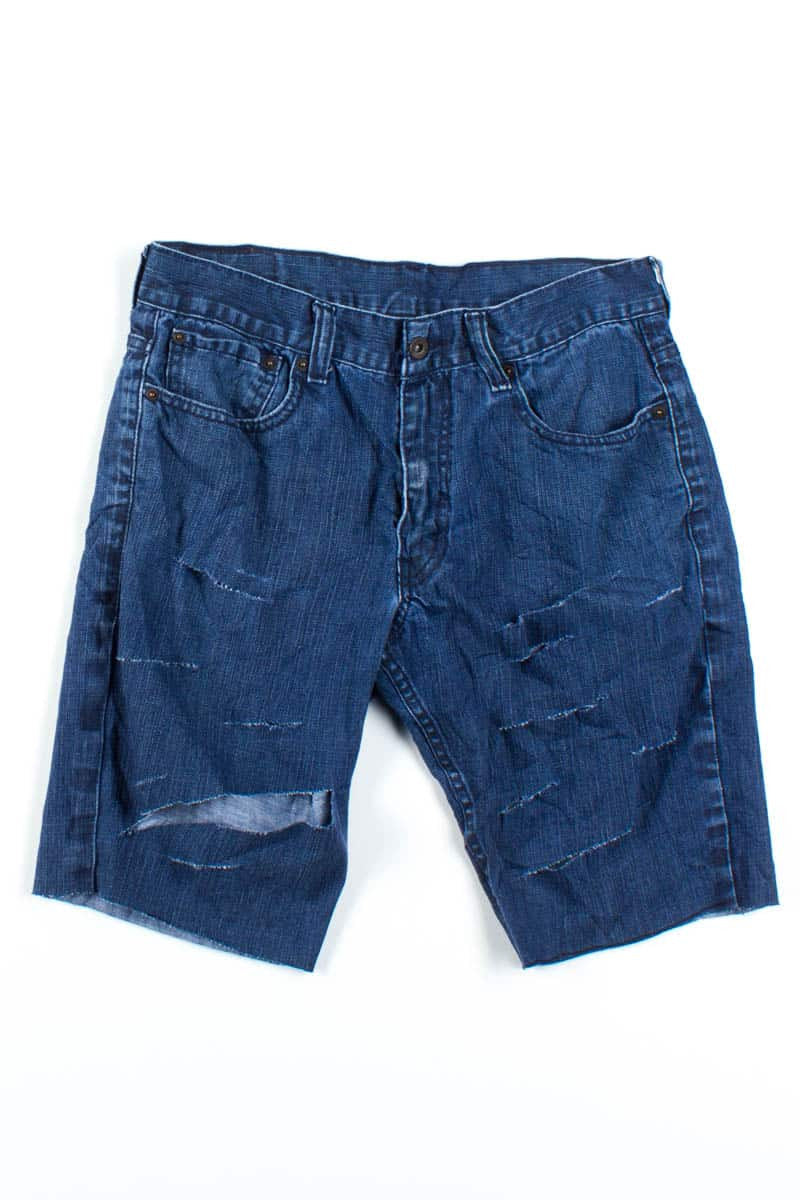 Distressed Levi's Denim Shorts (sz. 34) 1
