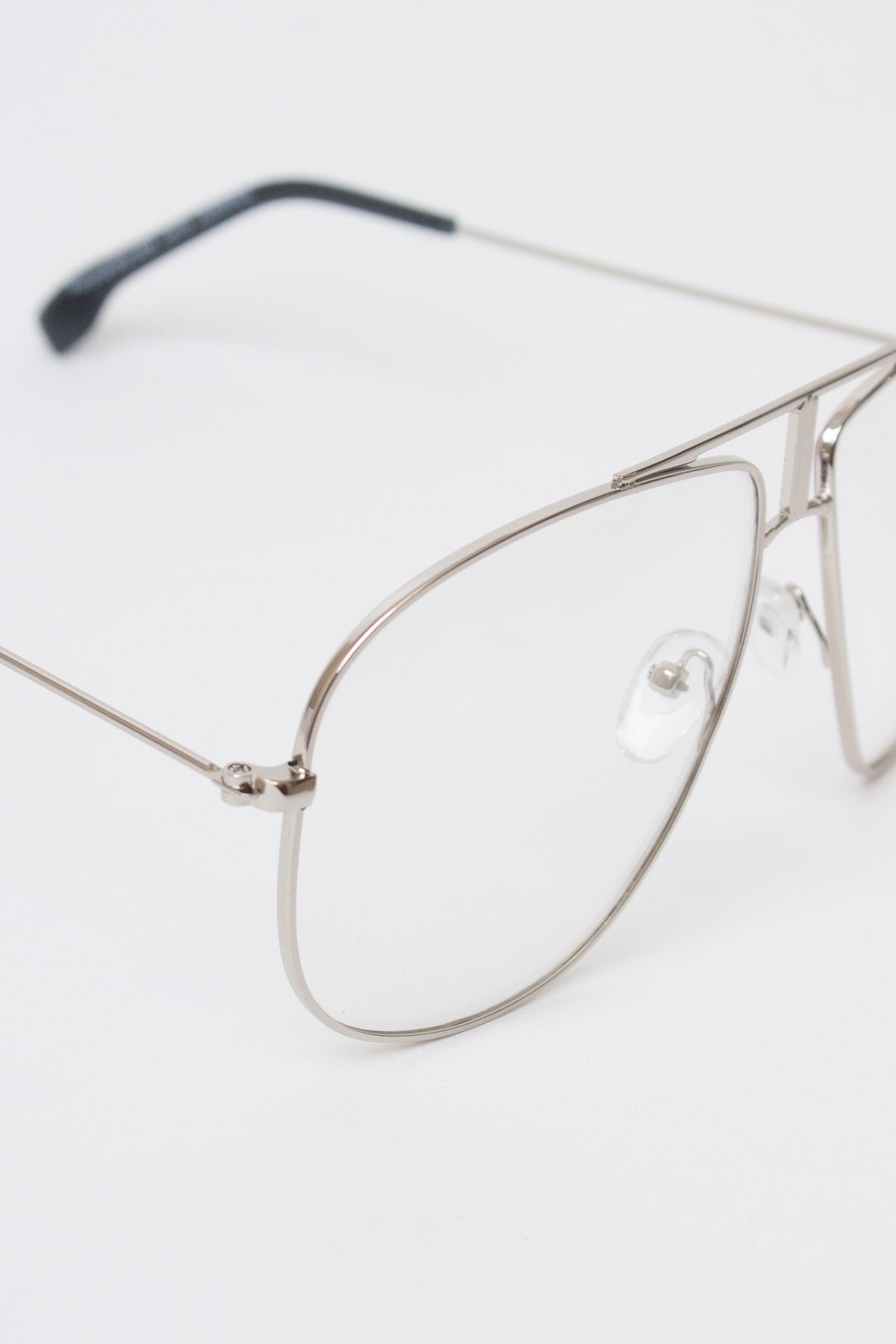 Metallic Frame Aviator Glasses - Silver