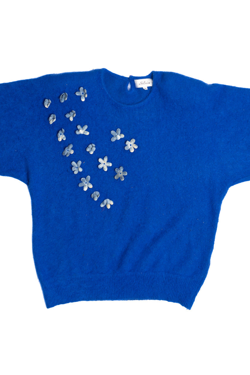 Vintage Flower Applique Soft Batwing 80s Sweater (1980s)