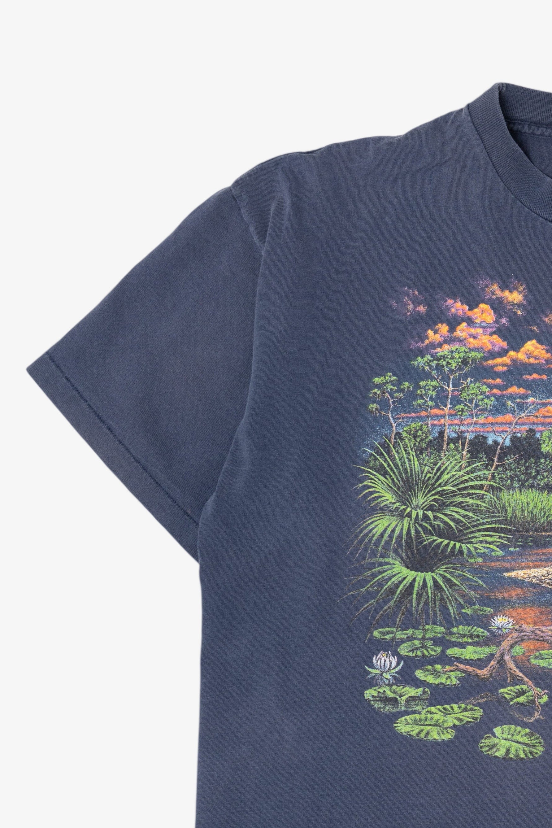 Vintage Embroidered Heron Stitch Art Single Stitch T-Shirt (1990s)