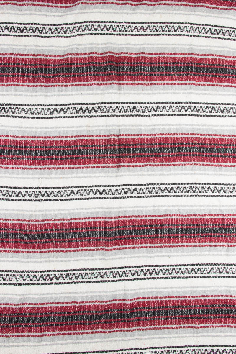 Red & White Vintage Blanket