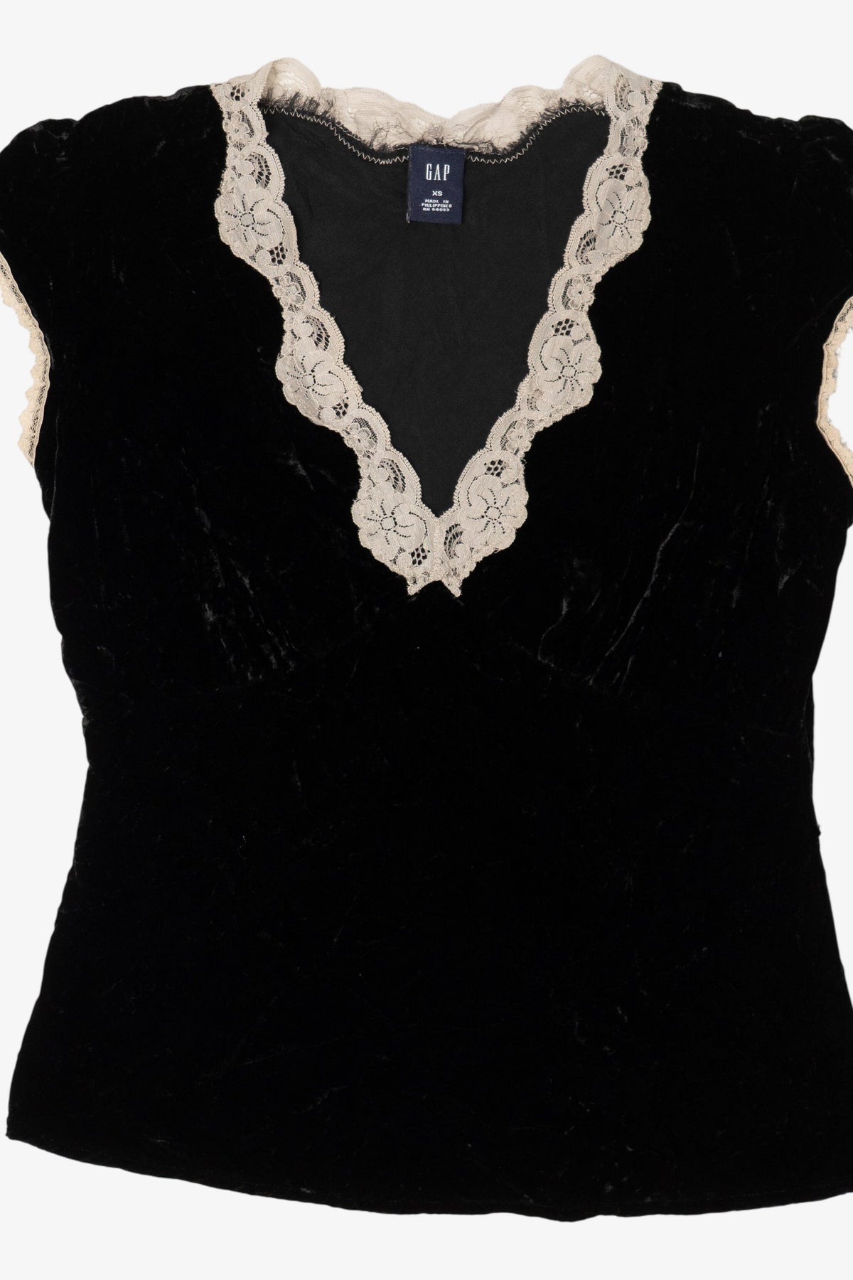 Vintage Black Velvet Lace V-Neck Gap Top (2000s)