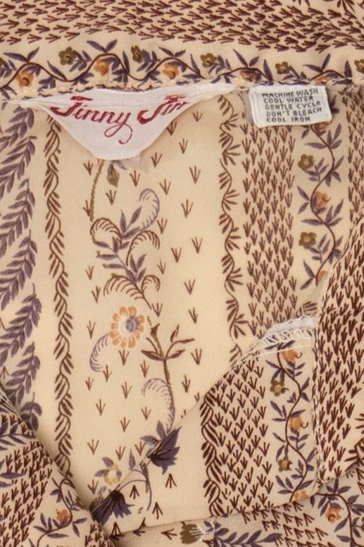 Vintage Beige Jinny Jin Button Up Shirt (1980s)