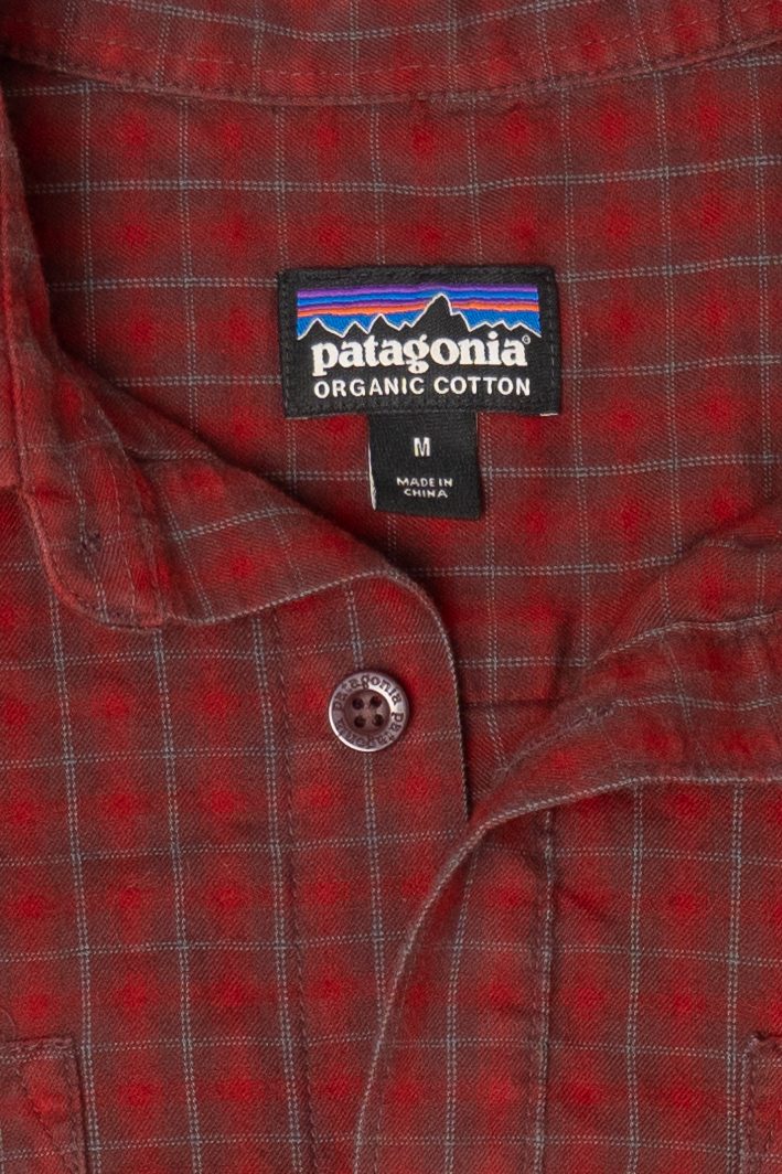 Burgundy Patagonia Plaid Button Up Shirt (2010s)