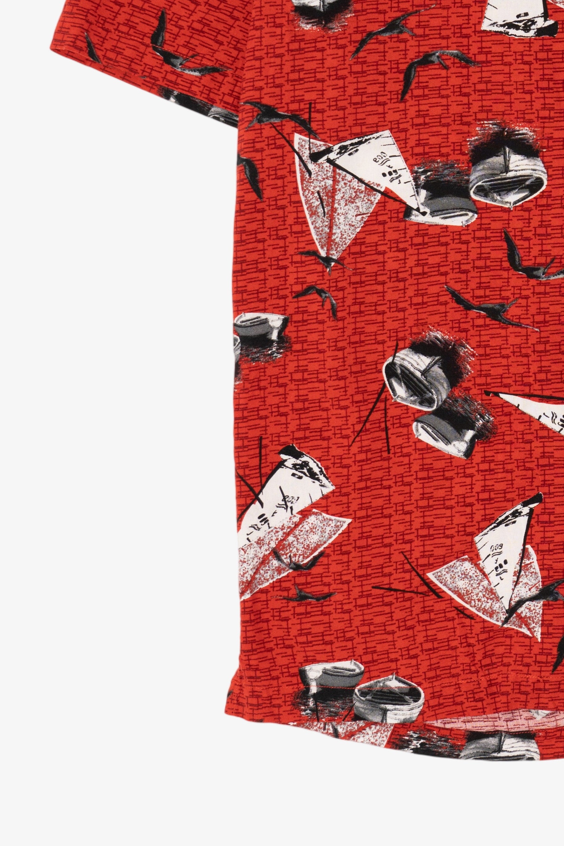 Vintage Red Boca Sailboats And Canoes Pattern Button Up Shirt (1990s)