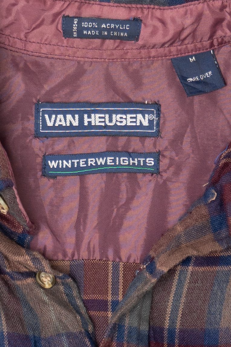 Vintage Van Heusen Plaid Winterweights Button Up Flannel Shirt (1990s)