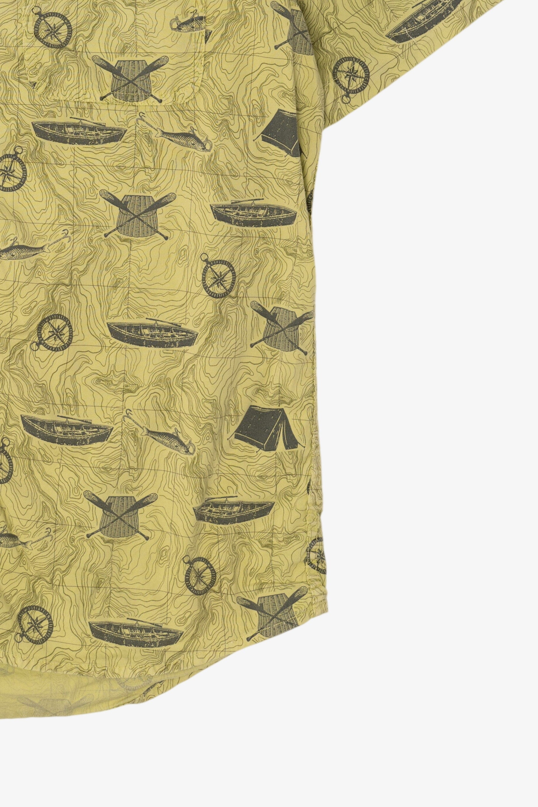 Light Green Outdoors Camping Pattern button Up Shirt (2010s)