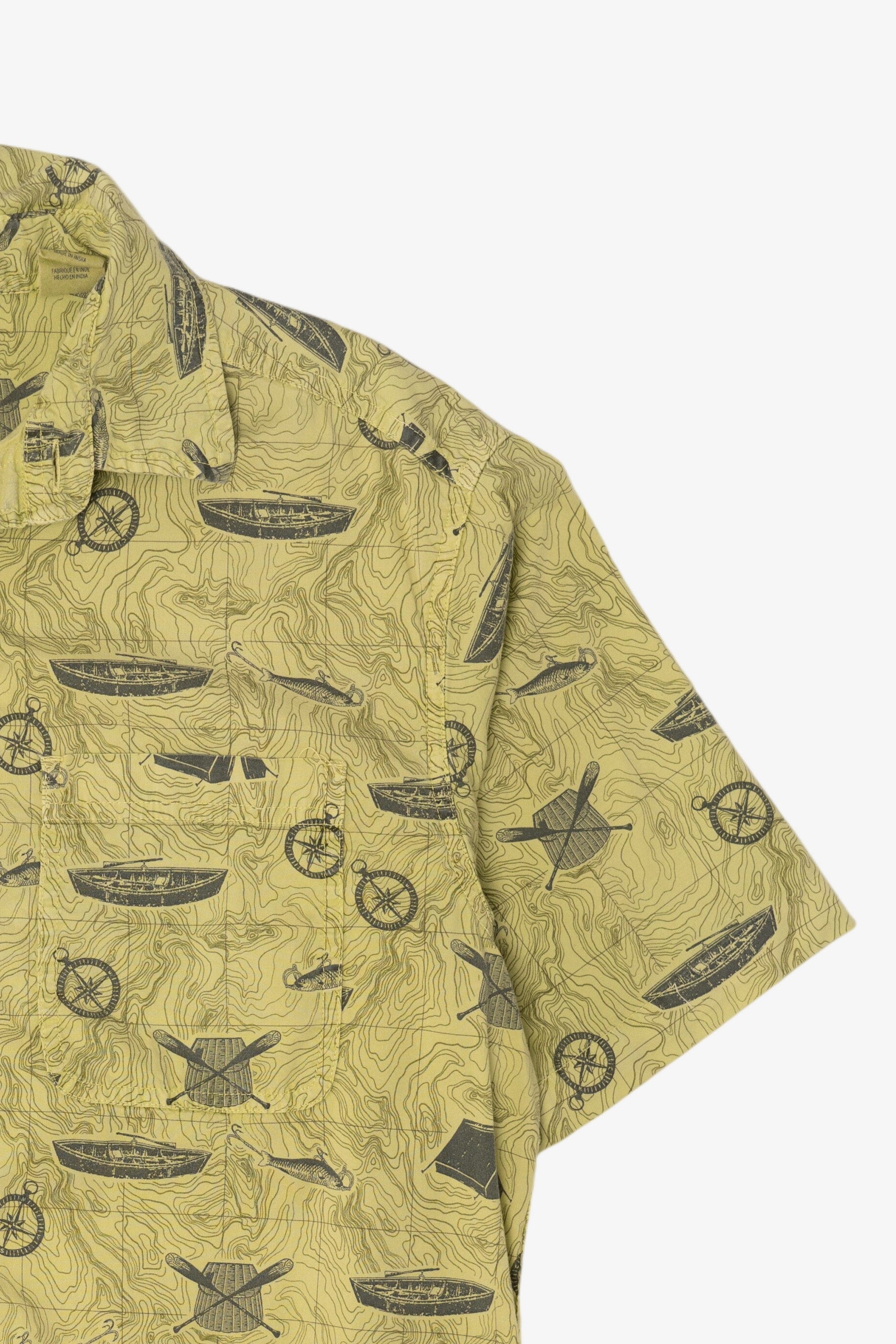 Light Green Outdoors Camping Pattern button Up Shirt (2010s)