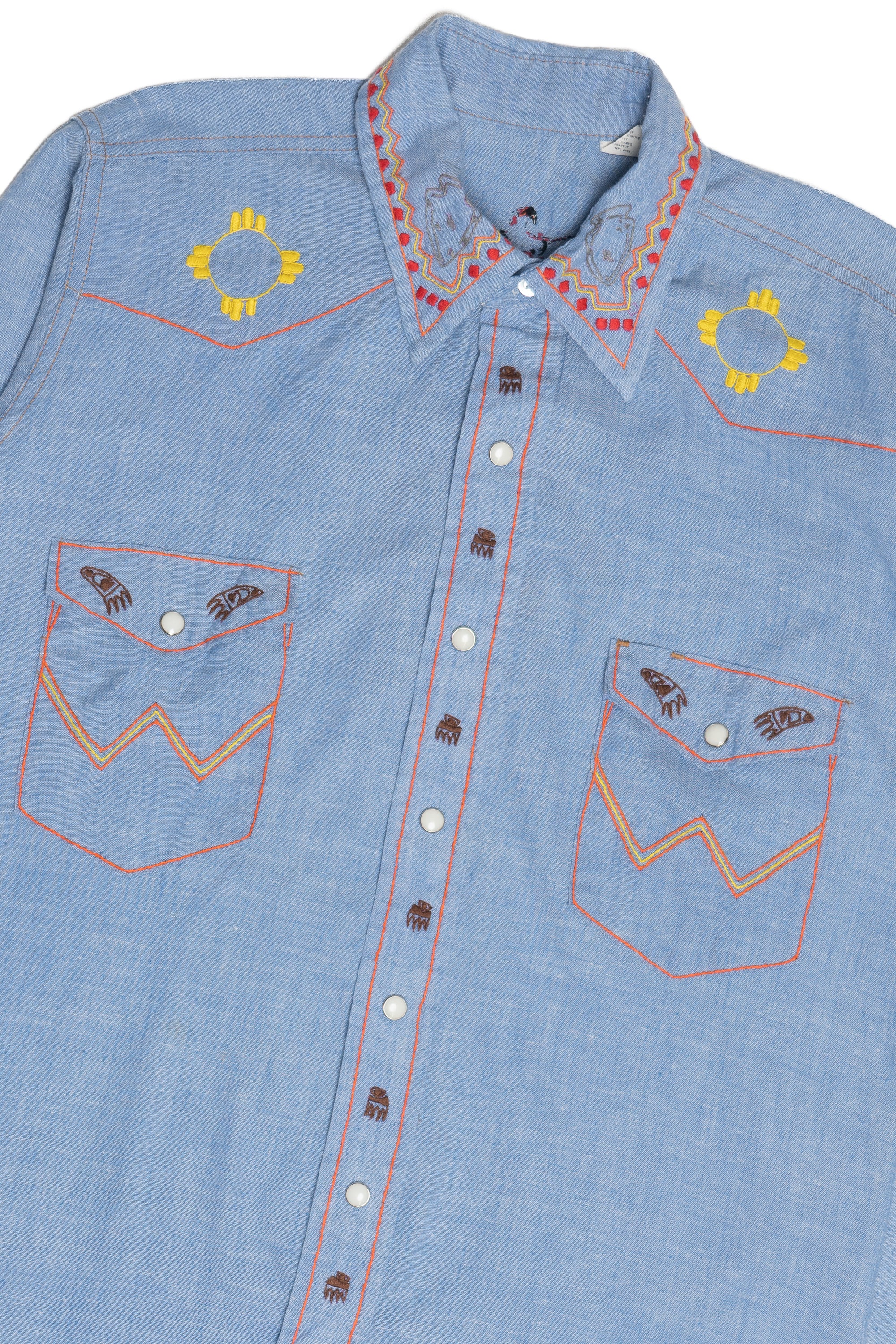 Vintage Hand Embroidered Native American Chief Bear Paw Detail Button Up Shirt