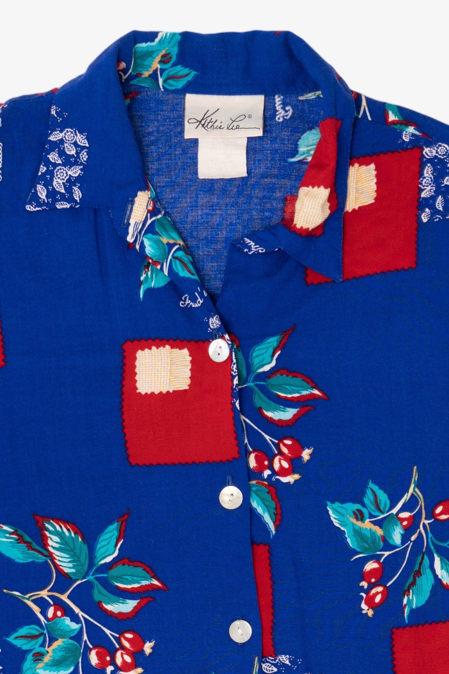 Vintage Blue Floral And Red Squares Pattern Kathie Lee Button Up Shirt (1990s)