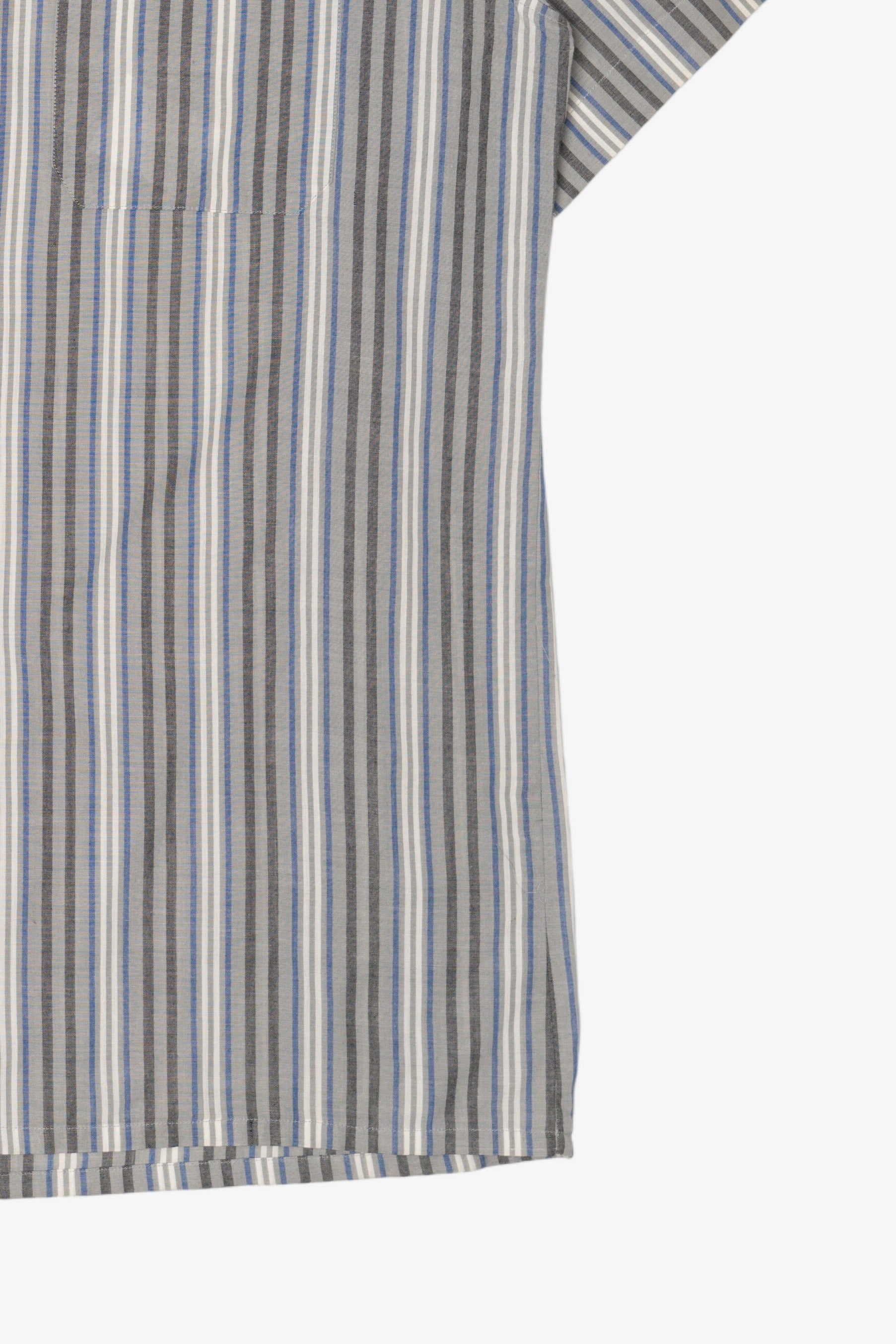 Vintage Light Gray Striped Sahara Club Button Up Shirt (1980s)