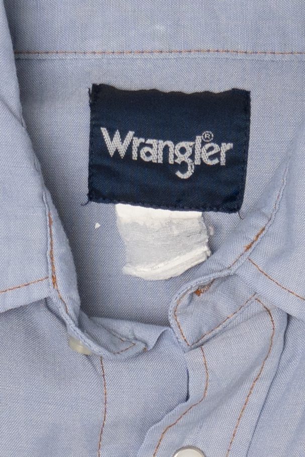 Vintage Light Blue Wrangler Western Cowboy Cut Snap Button Shirt (1990s)