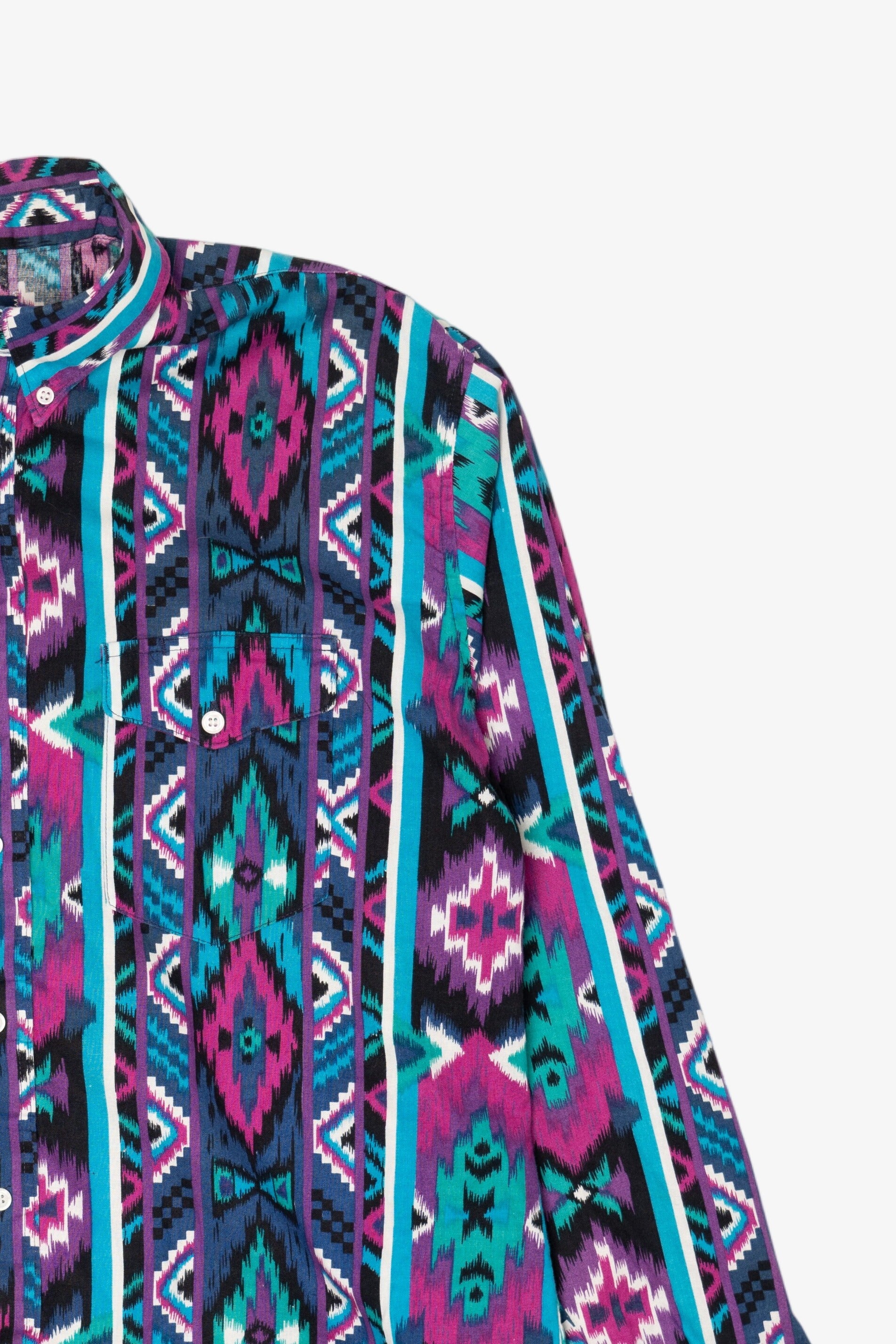 Vintage Blue And Purple Aztec Southwestern Wrangler Cowboy Cut Button Up Shirt (1990s)