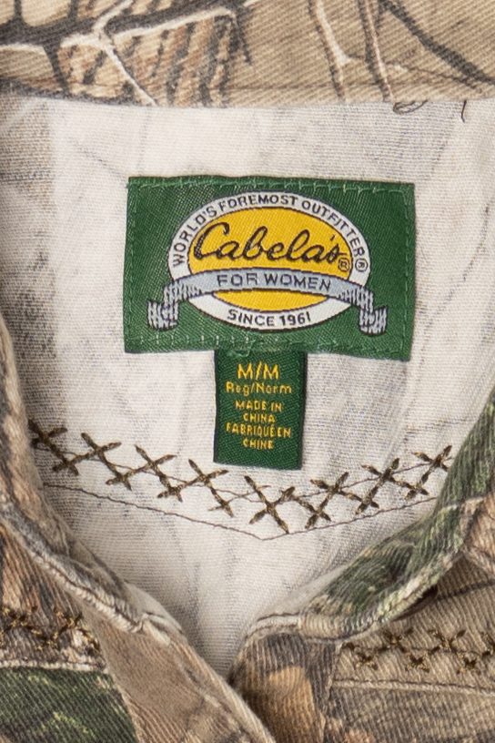 Vintage Cabela's Camouflage Button Up Shirt (1990s)