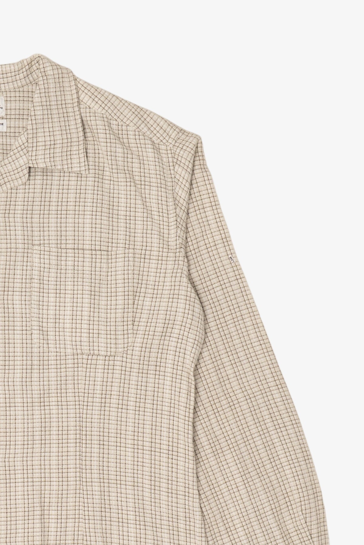 Vintage Beige Plaid Columbia Button Up Shirt (1990s)