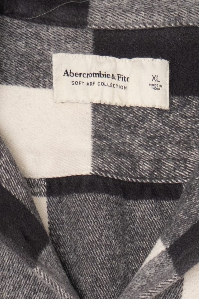 Black And White Plaid Abercrombie & Finch Button Up Shirt (2010s)