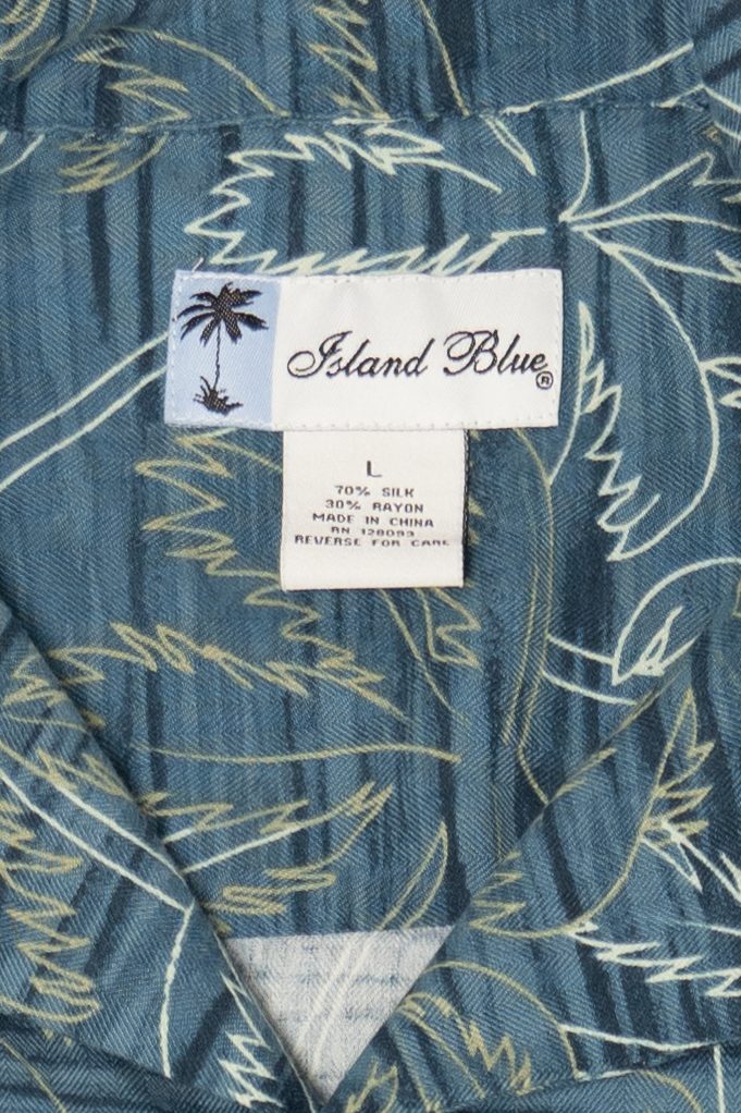 Vintage Island Blue Hawaiian Button Up Shirt (2000s)