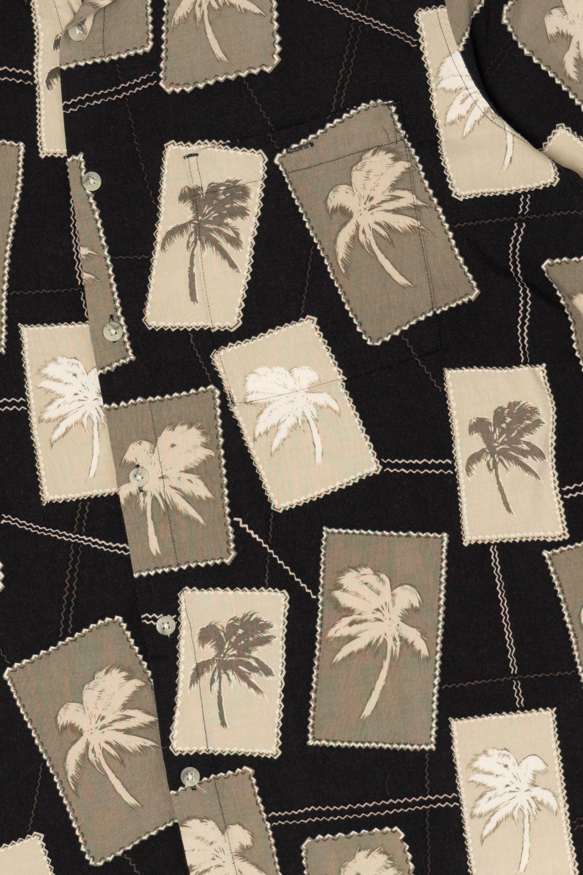 Vintage Croft & Barrow Palm Tree Hawaiian Button Up Shirt (2000s)