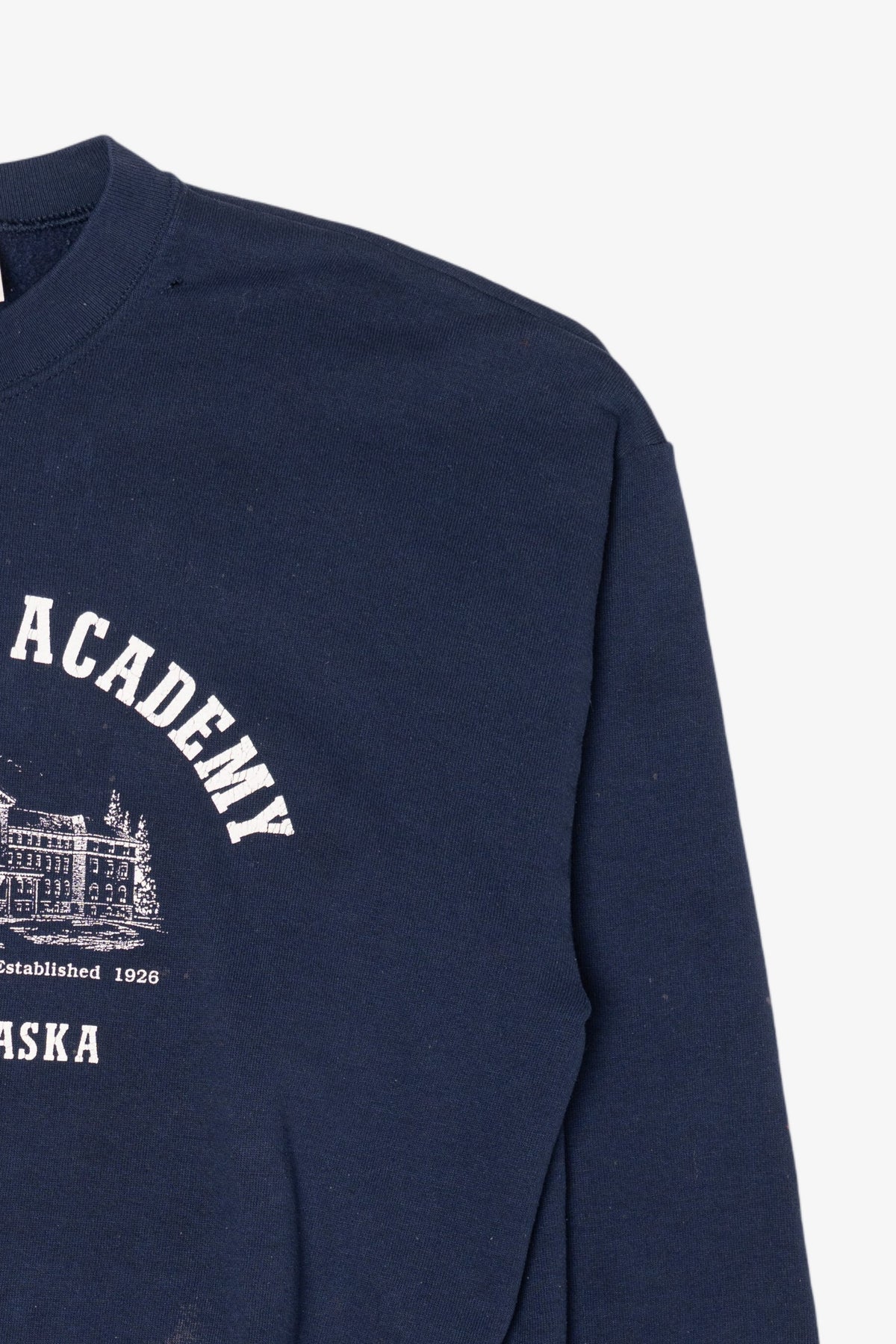 Vintage Navy Blue Notre Dame Academy Omaha Nebraska Distressed Sweatshirt (1990s)