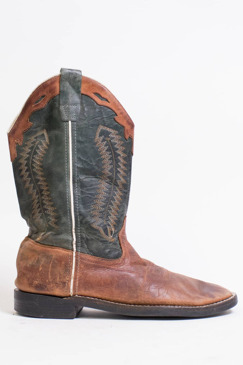Vintage Old West Cowboy Boot (9.5 D)