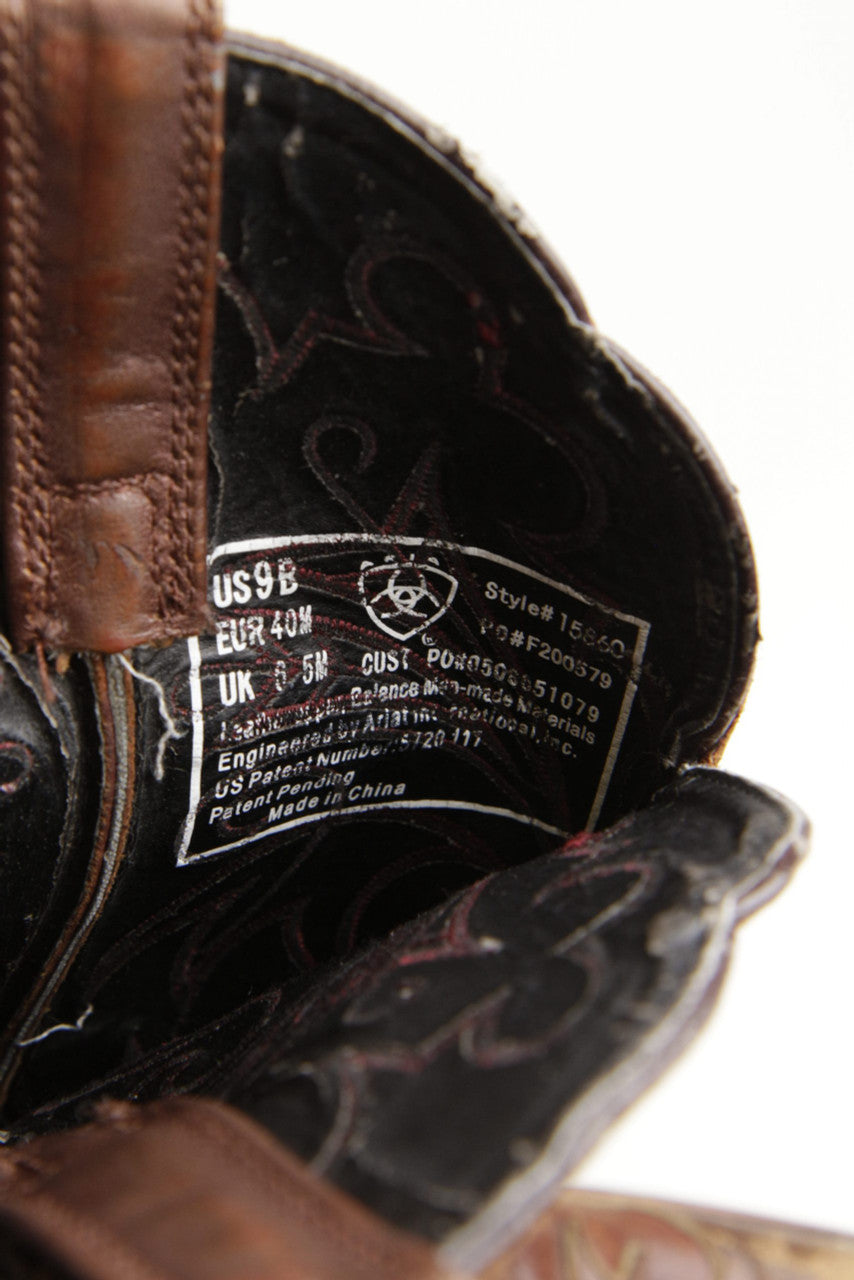 Men's 9B Ariat Cowboy Boots