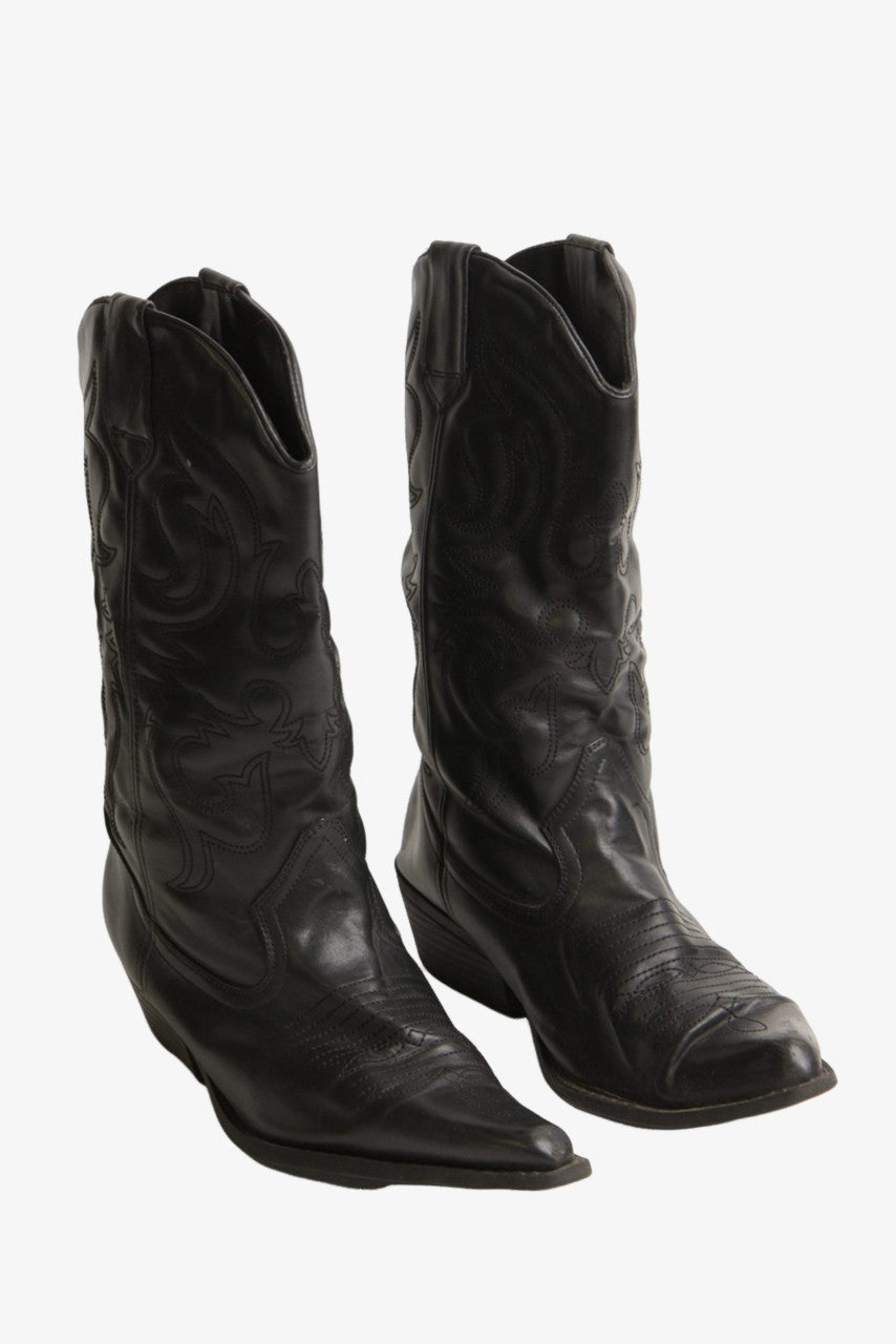 Madden Girl 9.5 M Cowgirl Boots
