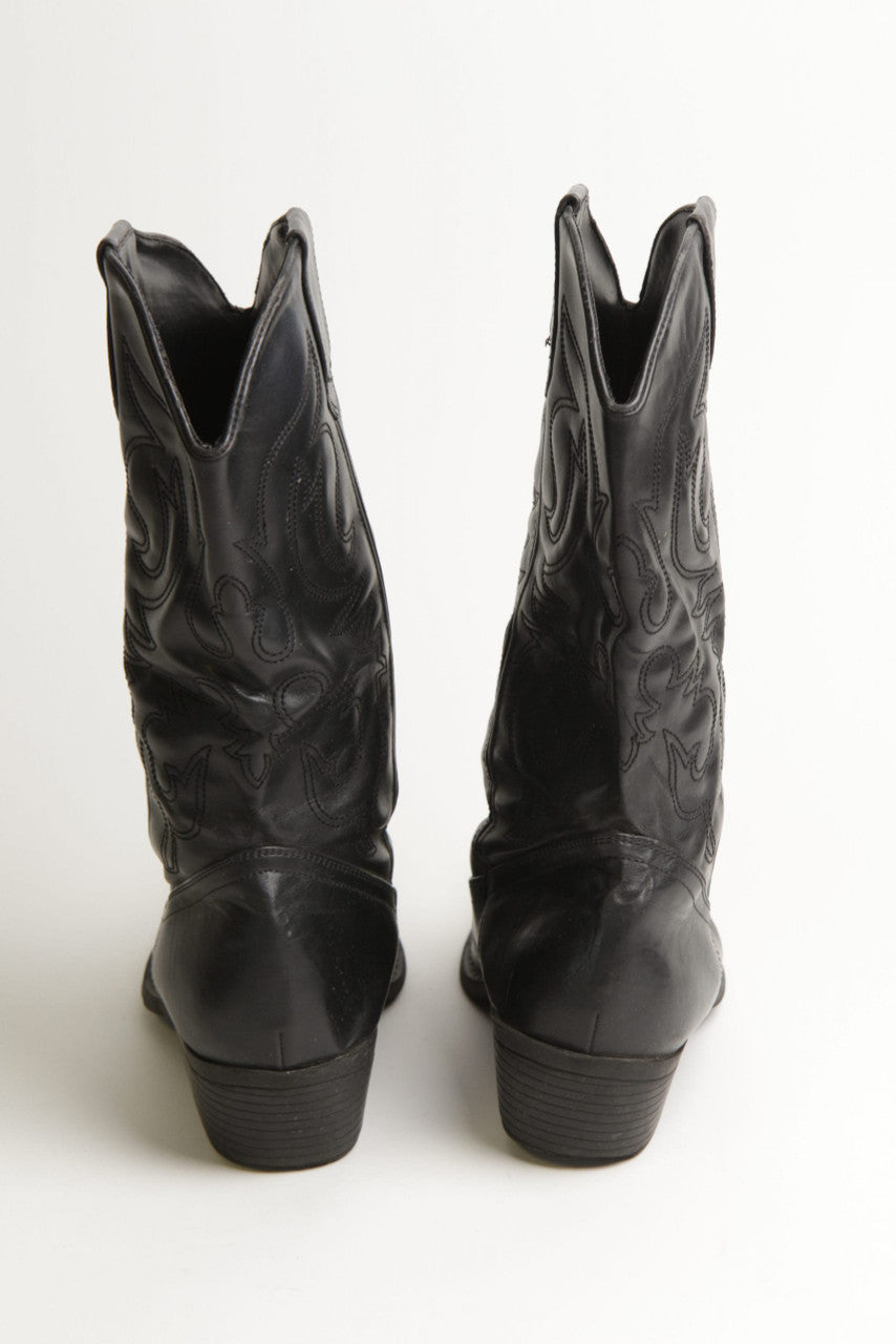 Madden Girl 9.5 M Cowgirl Boots