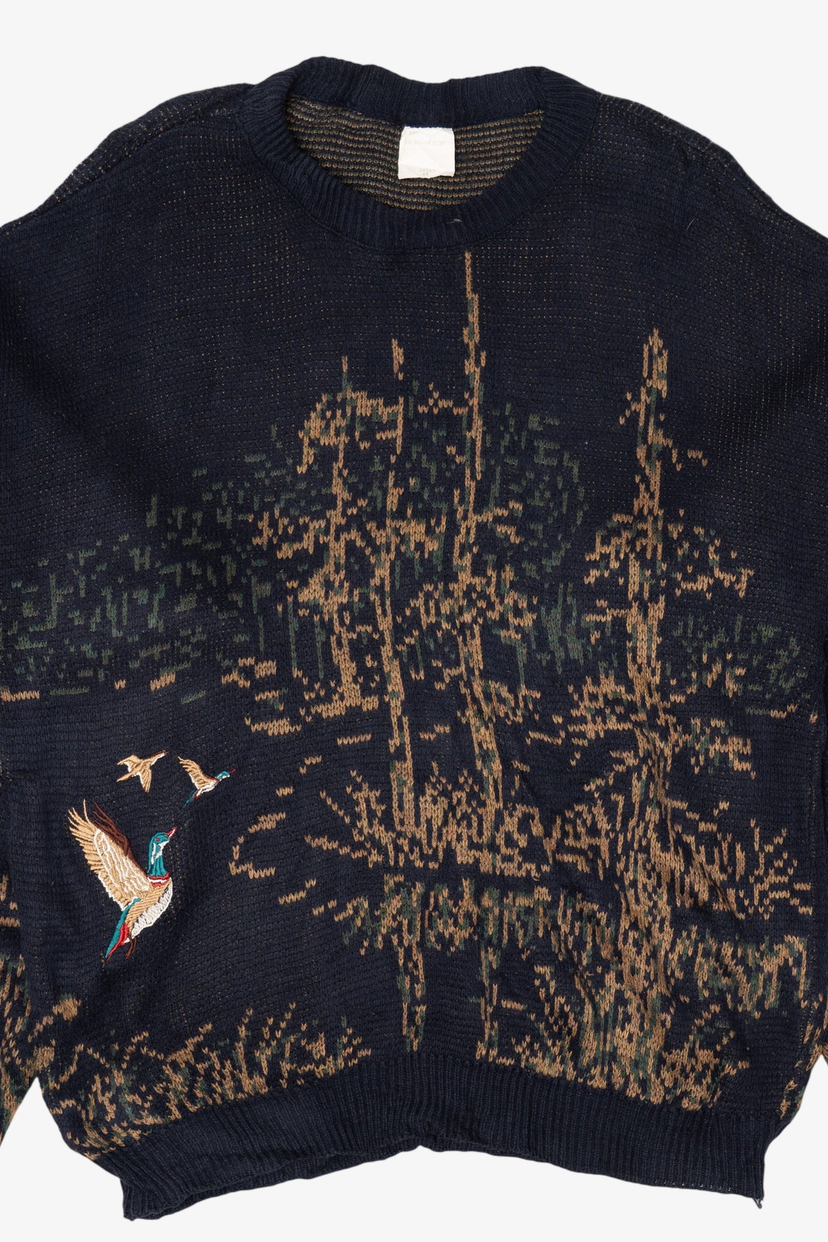 Vintage Embroidered Navy Blue Mallard Ducks Field Sweater (1990s)