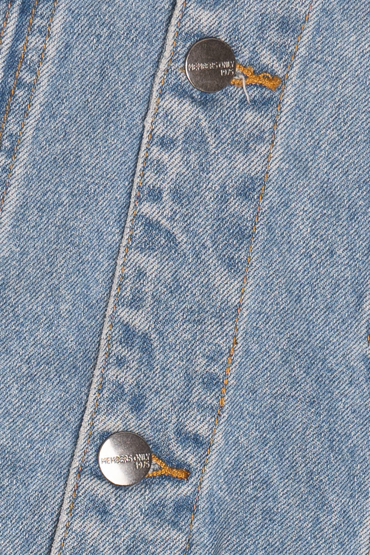 Vintage Looney Tunes Member's Only Distressed Screen Print Denim Jacket (1990s)