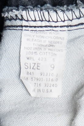 Vintage Levi's Brown Tab Dark Blue Denim Jeans (1990s)