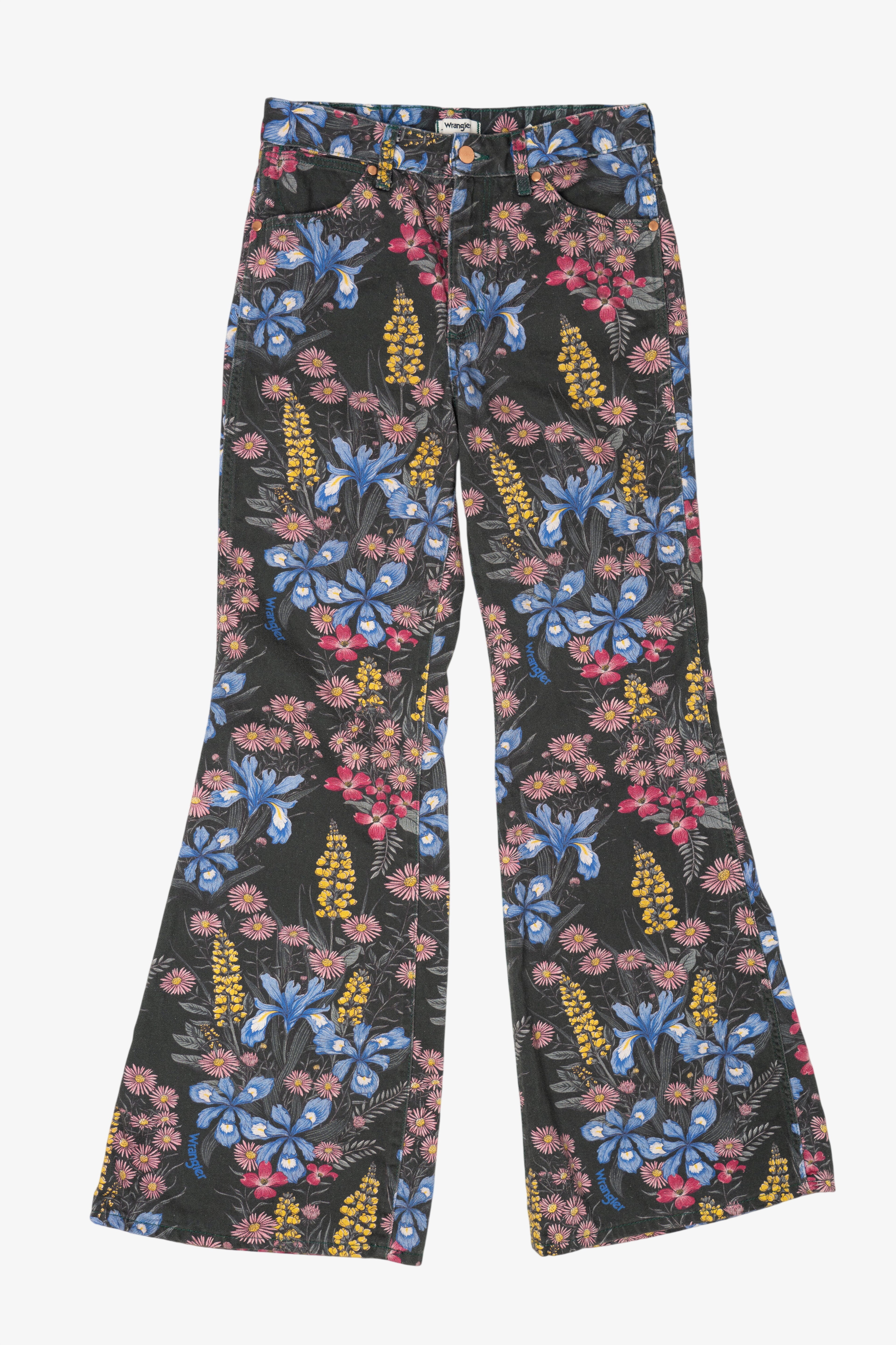Wrangler Women's Floral Wanderer High Rise Flare Pants 27x34