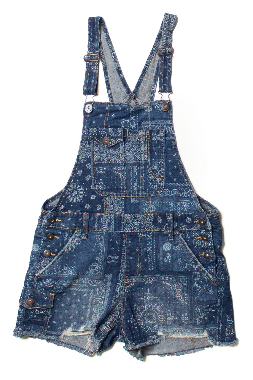 No Boundaries Juniors Bandana Print Overall Shorts