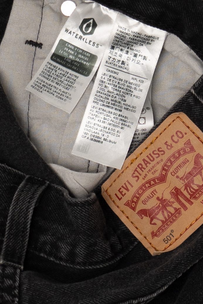 Black Levi's Cutoff Denim Shorts 501 (2020s)
