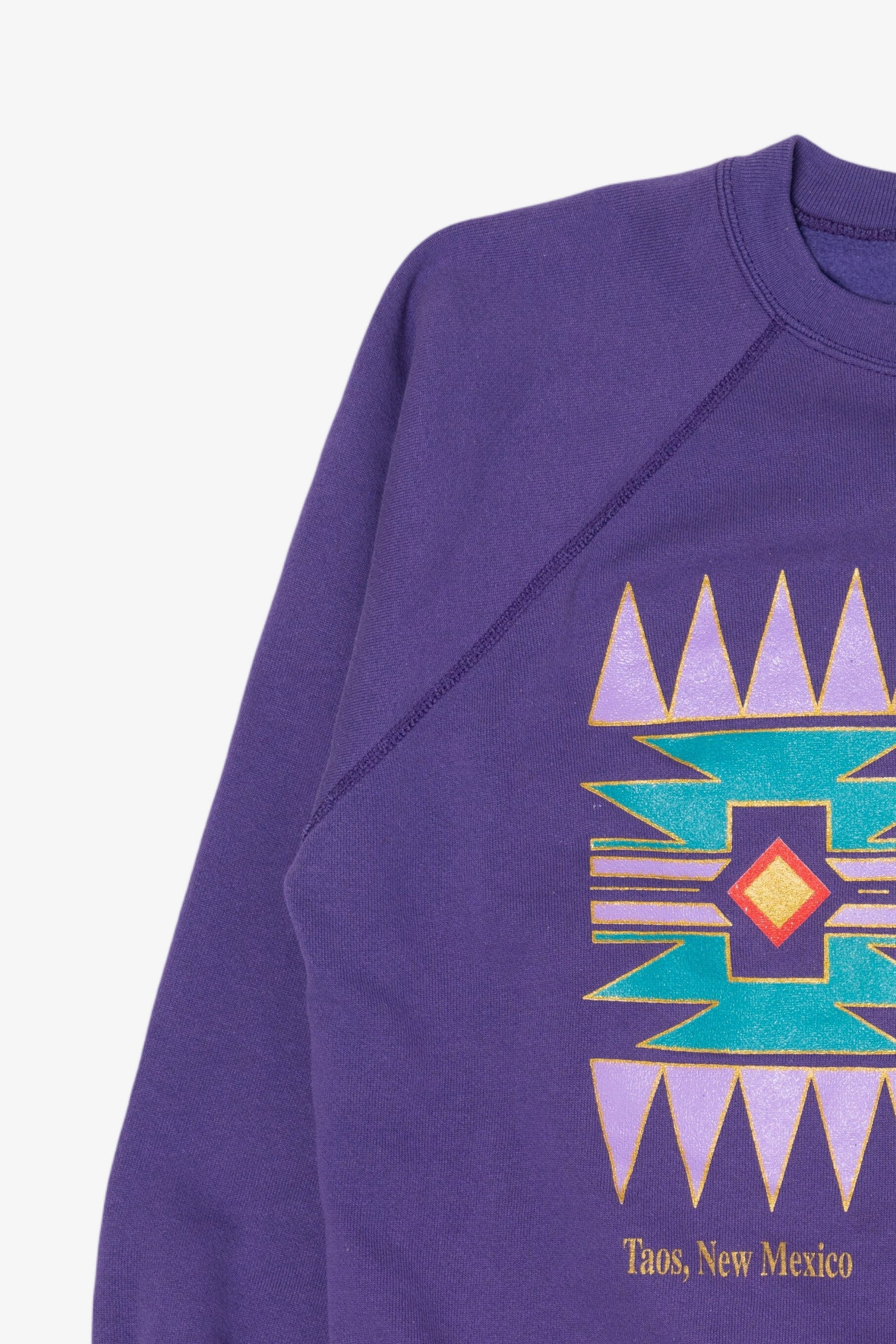 Vintage Purple Taos, New Mexico Southerwestern Pattern Tultex Sweatshirt (1990s)