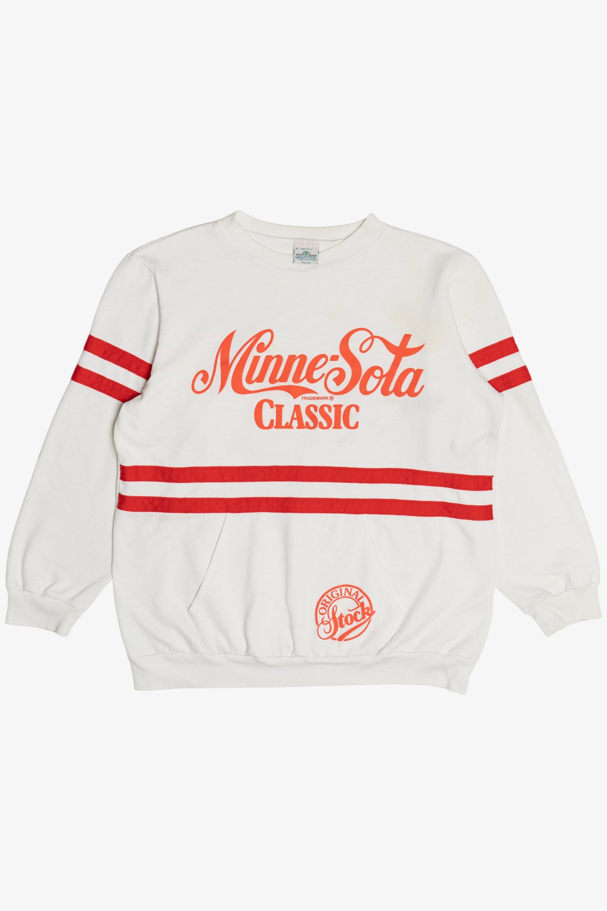 Vintage "Minne-Sota Classic" Original Stock Kangaroo Pocket Crewneck Sweatshirt (1990s)