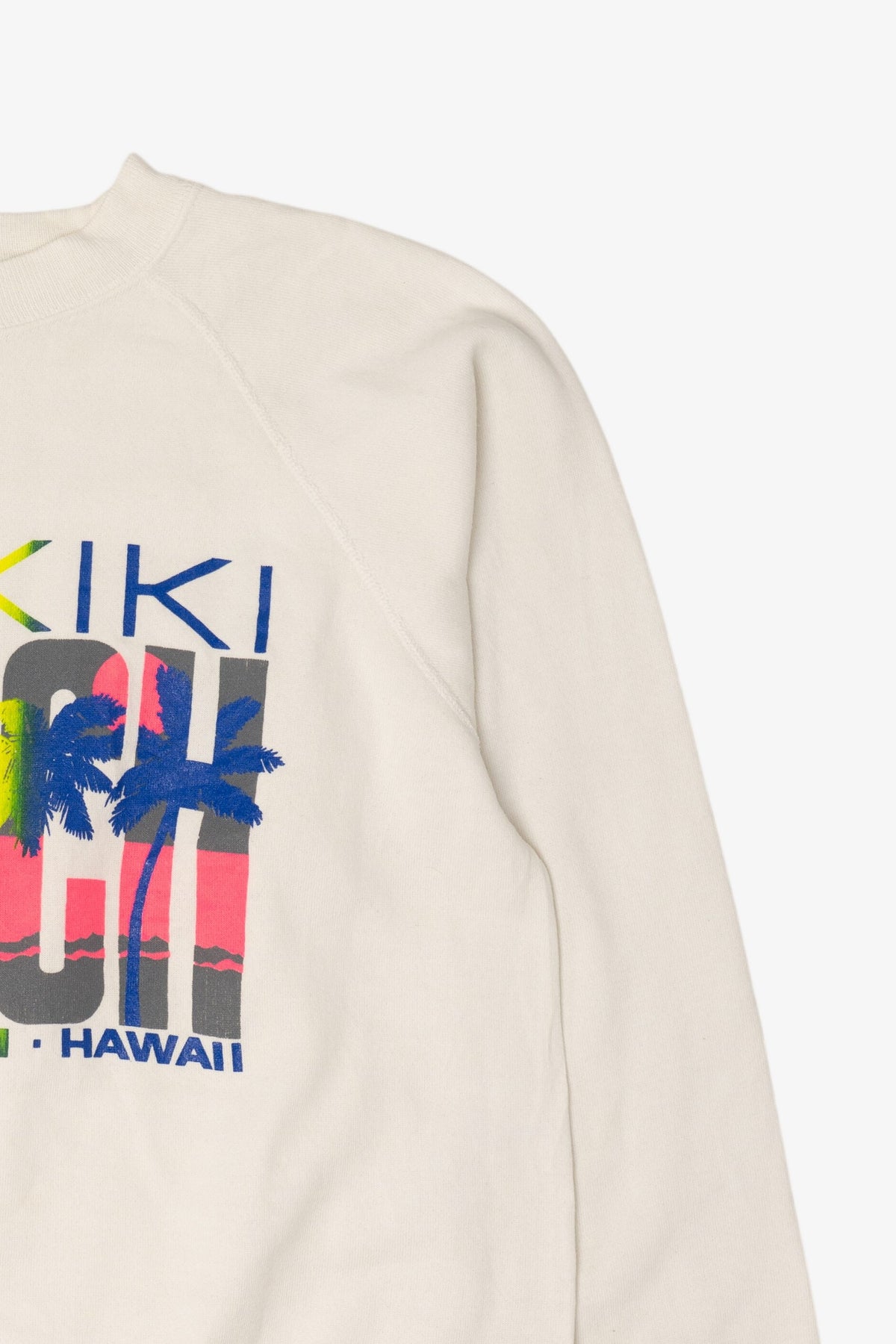 Vintage Waikiki Beach Hawaii Raglan Sweatshirt (1990s)